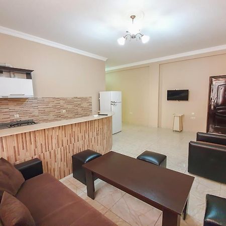 Apartments Residence บาทูมิ ภายนอก รูปภาพ