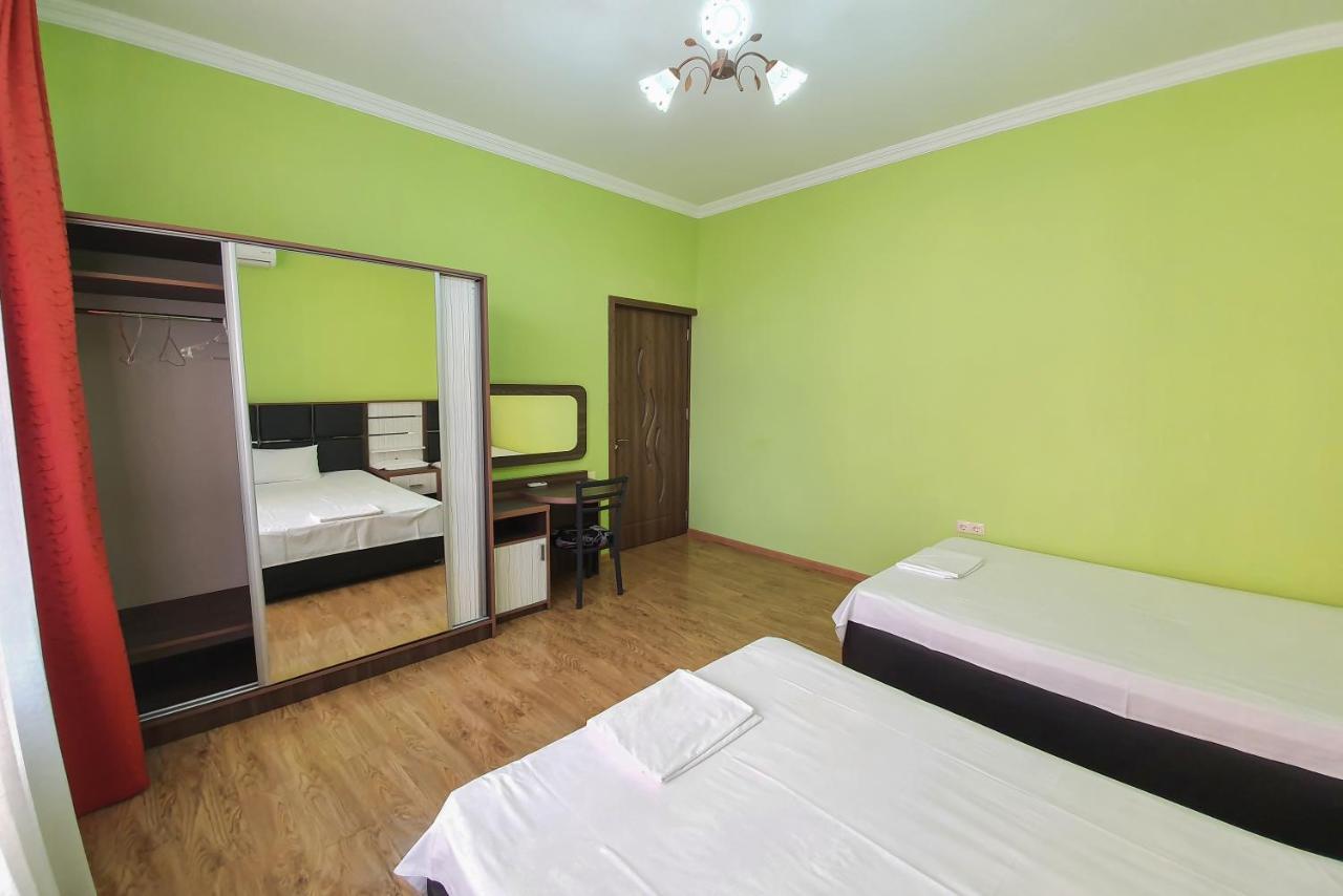Apartments Residence บาทูมิ ภายนอก รูปภาพ
