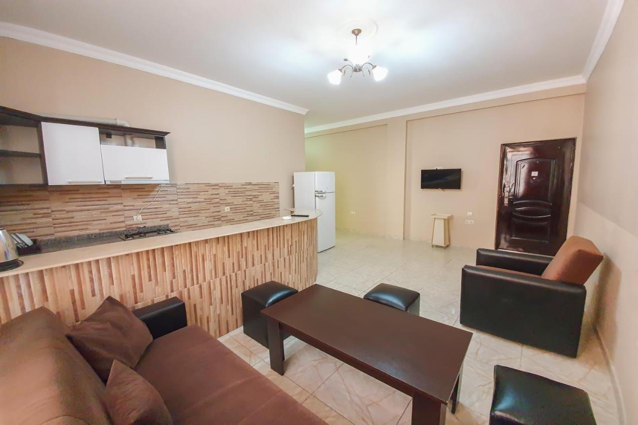 Apartments Residence บาทูมิ ภายนอก รูปภาพ