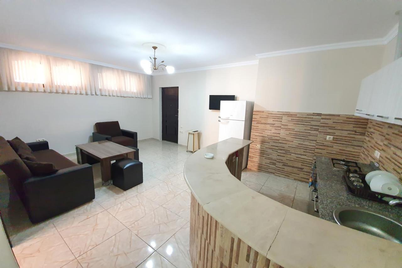 Apartments Residence บาทูมิ ภายนอก รูปภาพ